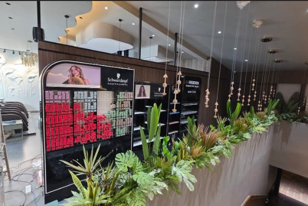 LM Reborn Signature Salon — photo 2