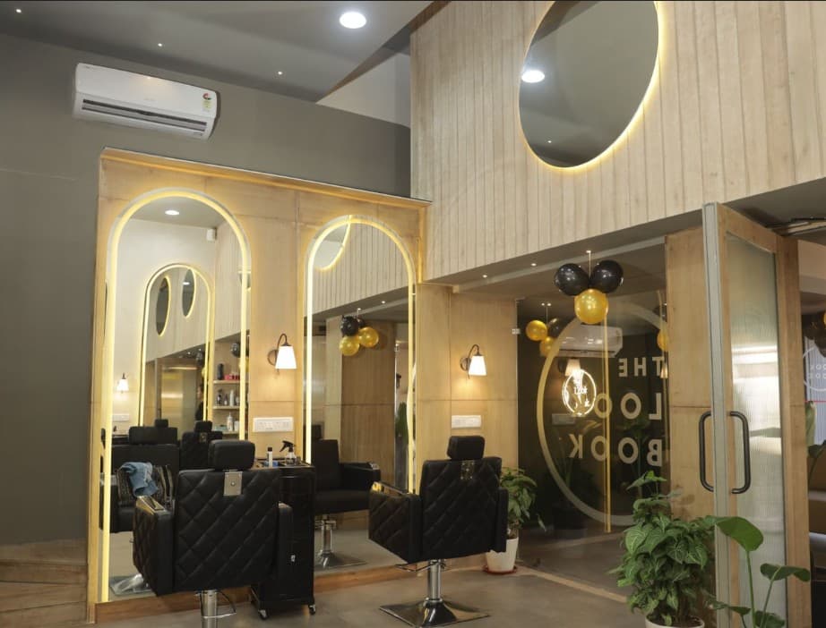 The Look Book Hair & Beauty Salon — photo 2